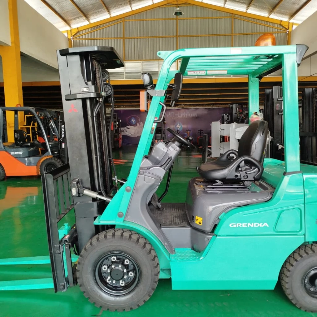 RMD Forklift RMD R122 2 ~blog/2024/11/1/r122